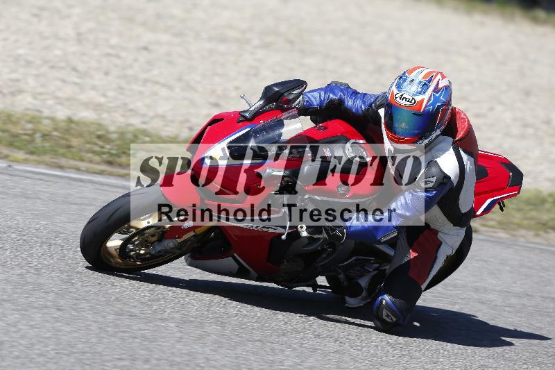 /07 09.04.2026 Cornu Master School ADR/Gruppe rot/7